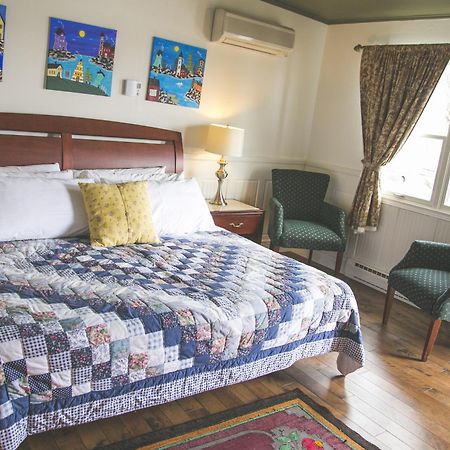 Lanes Privateer Inn Liverpool Room photo